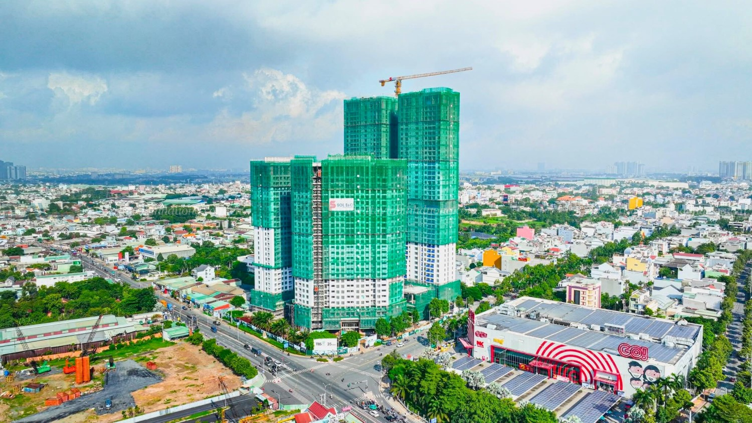 Khung Cảnh Green Square Garden